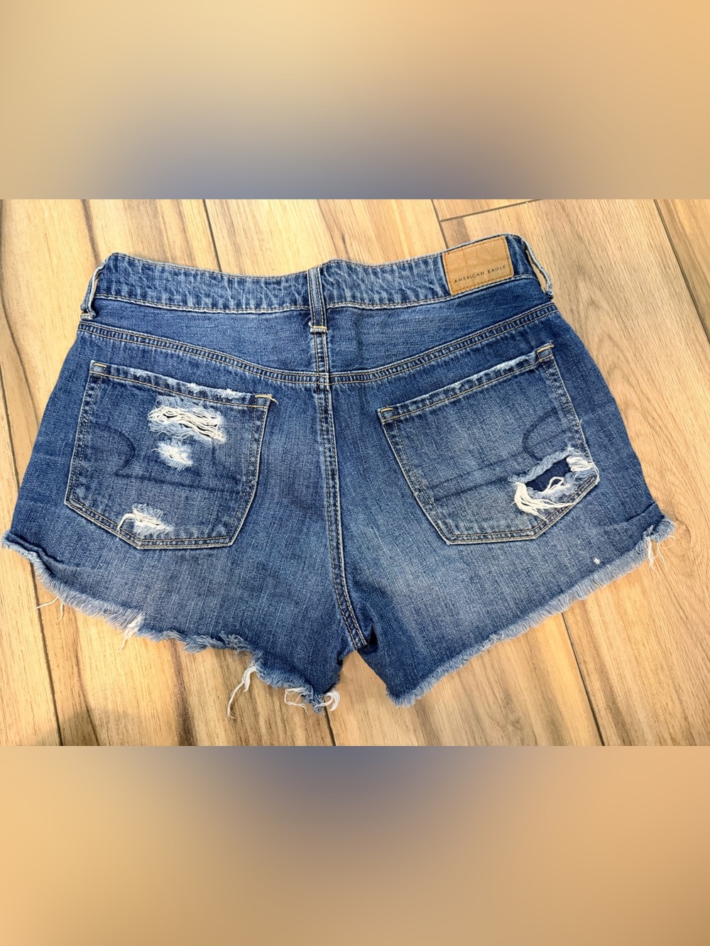 American Eagle Outfitters Distressed Denim Blue Women's Shorts